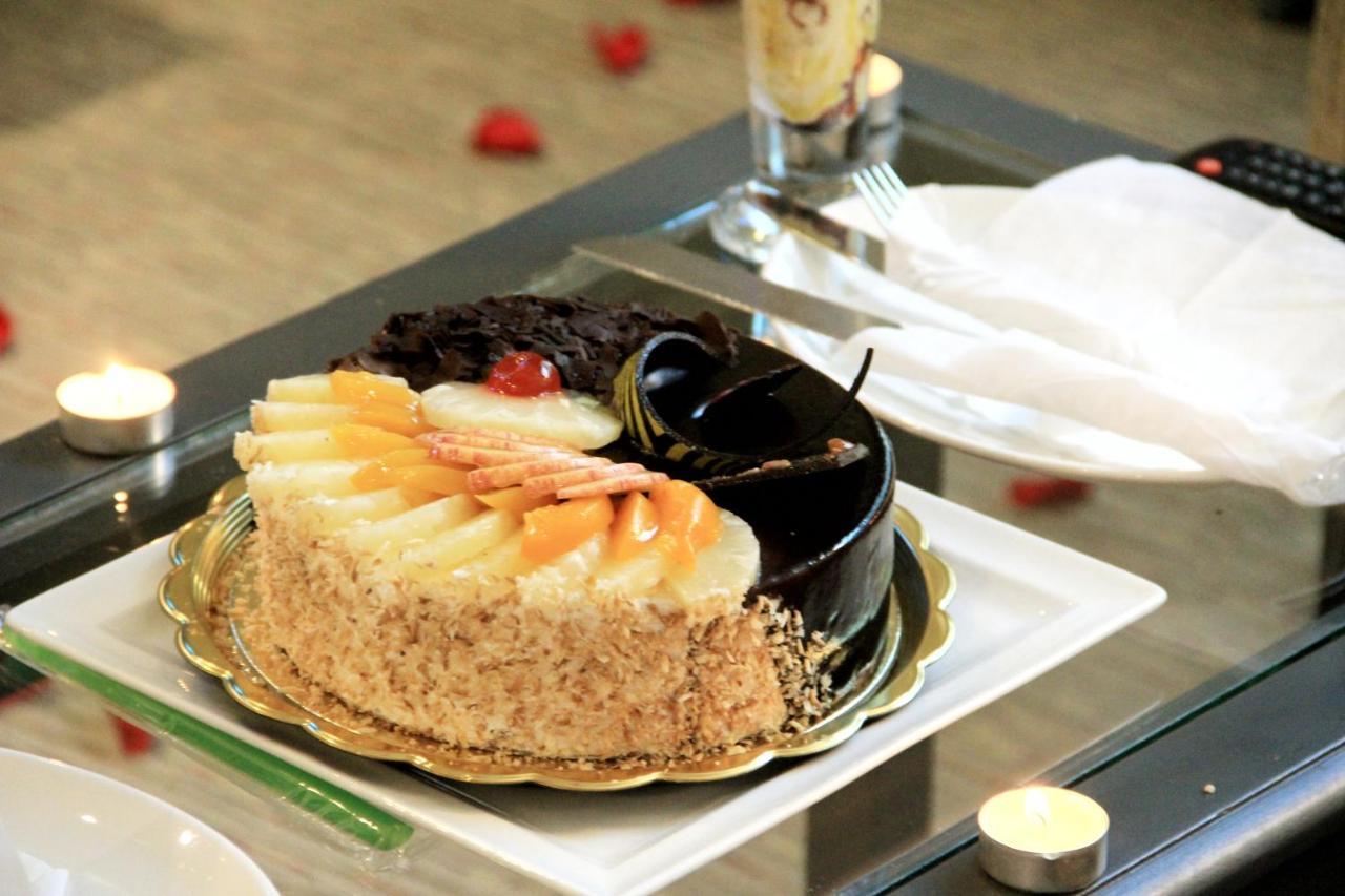 Business Inn Tahlia Hotel Riyad Extérieur photo